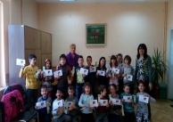 09.03.2018 г. Екскурзия в библиотеката и четене на приказки 09.03.2018 г. Екскурзия в библиотеката и четене на приказки