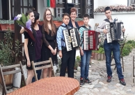 04.05.2018 г. Наши ученици във Величкови дни 2018 04.05.2018 г. Наши ученици във Величкови дни 2018