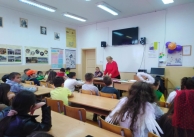11.04.2025 г. Библиотеката отива в училището 11.04.2025 г. Библиотеката отива в училището