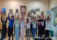 23.04.2025 г. Среща с детския писател Борко Бърборко. 23.04.2025 г. Среща с детския писател Борко Бърборко.