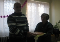 21.12.2011 г. Творците от литературния клуб празнуват Коледа 21.12.2011 г. Творците от литературния клуб празнуват Коледа