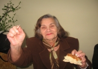 21.12.2011 г. Творците от литературния клуб празнуват Коледа 21.12.2011 г. Творците от литературния клуб празнуват Коледа