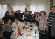 21.12.2011 г. Творците от литературния клуб празнуват Коледа 21.12.2011 г. Творците от литературния клуб празнуват Коледа